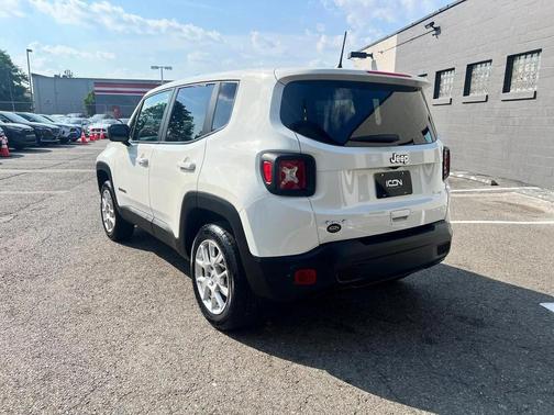 2023 Jeep Renegade Latitude