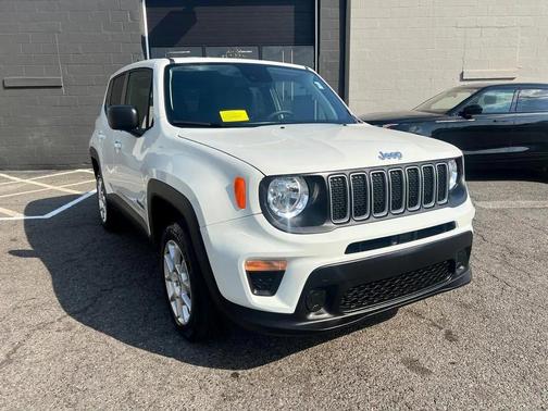 2023 Jeep Renegade Latitude