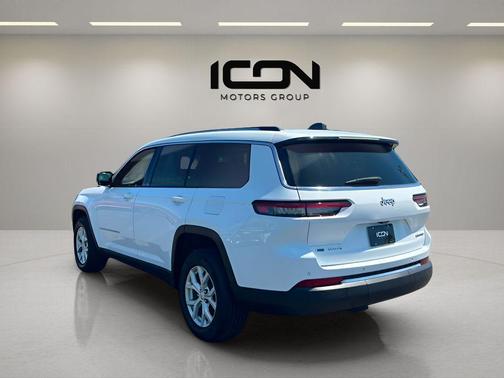 Bright White Clearcoat 2023 Jeep Grand Cherokee L Limited