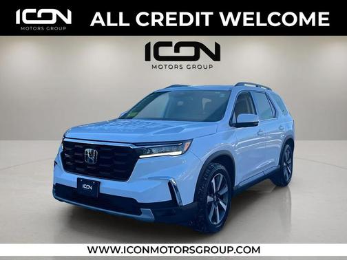 2023 Honda Pilot Touring 8-Passenger