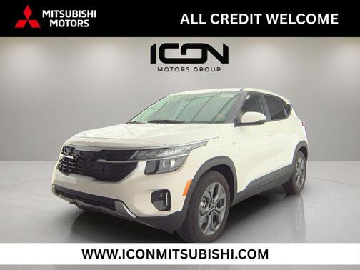 Snow White Pearl 2026 Kia Seltos LX