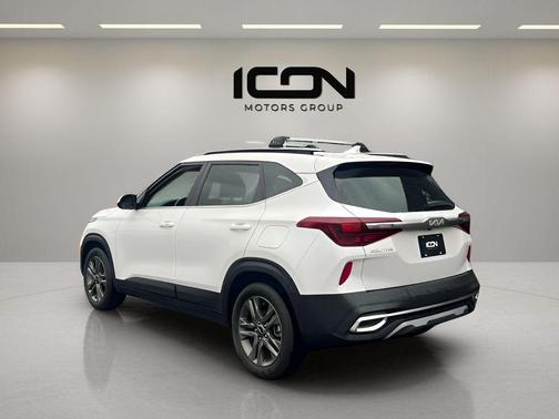 Snow White Pearl 2026 Kia Seltos LX