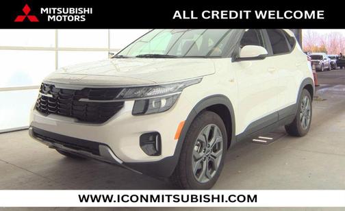 Snow White Pearl 2026 Kia Seltos LX