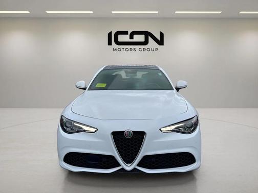 2022 Alfa Romeo Giulia Ti