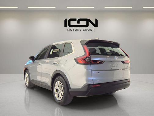 Solar Silver Metallic 2025 Honda CR-V LX 2WD