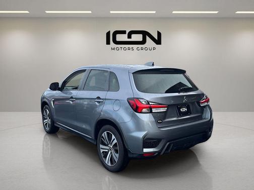 2022 Mitsubishi Outlander Sport SE