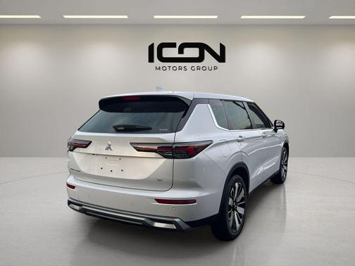 2026 Mitsubishi Outlander SE 2.5 S-AWC