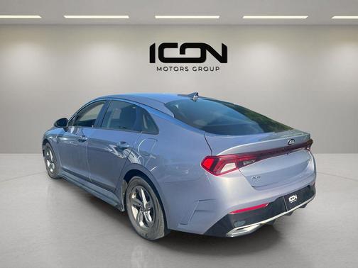 2021 Kia K5 LXS