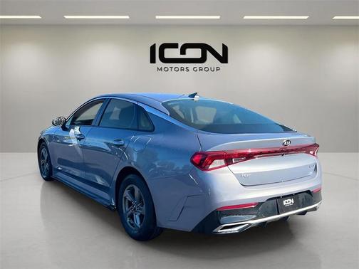 2021 Kia K5 LXS