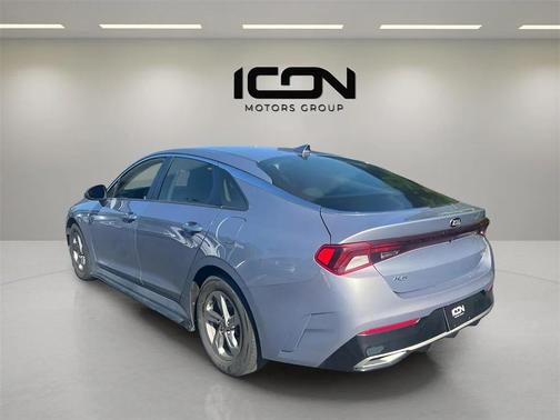 2021 Kia K5 LXS