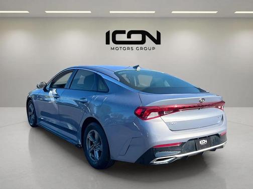 2021 Kia K5 LXS