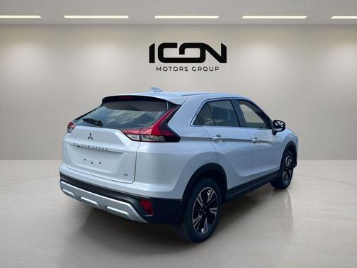White Diamond 2026 Mitsubishi Eclipse Cross SE