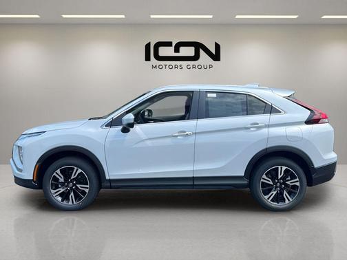 White Diamond 2026 Mitsubishi Eclipse Cross SE