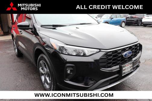 Agate Black Metallic 2025 Ford Escape ST-Line Select