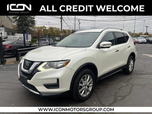 2017 Nissan Rogue SV