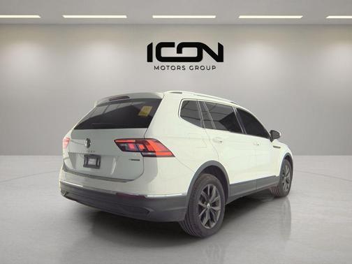 2022 Volkswagen Tiguan 2.0T SE 4MOTION