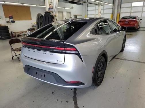 2023 Toyota Prius LE