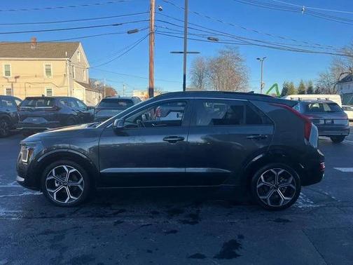 2023 Kia Niro Touring