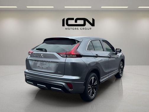 Mercury Gray Metallic 2026 Mitsubishi Eclipse Cross SEL