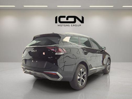 Ebony Black 2023 Kia Sportage EX