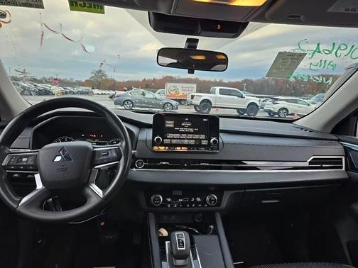 2022 Mitsubishi Outlander ES 2.5 S-AWC