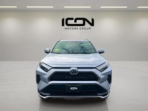 2024 Toyota RAV4 Prime SE