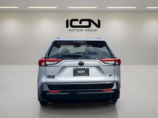 2024 Toyota RAV4 Prime SE