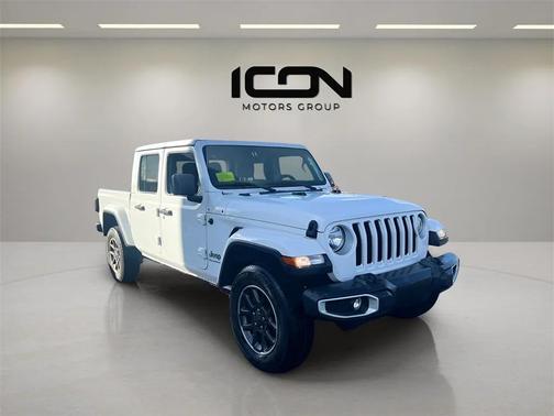 2023 Jeep Gladiator Overland