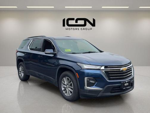 2022 Chevrolet Traverse LT Cloth
