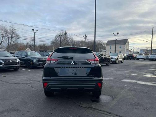 2026 Mitsubishi Eclipse Cross LE