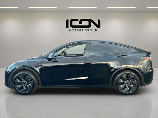 2025 Tesla Model Y Long Range Dual Motor All-Wheel Drive