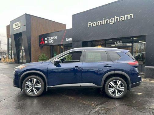 2025 Nissan Rogue SL