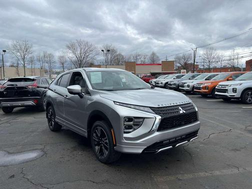 Alloy Silver Metallic 2026 Mitsubishi Eclipse Cross SEL