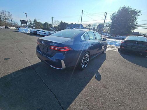 Phytonic Blue Metallic 2026 BMW 540 i xDrive