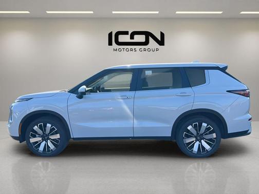 2026 Mitsubishi Outlander SE 2.5 S-AWC