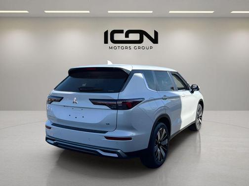 2026 Mitsubishi Outlander SE 2.5 S-AWC