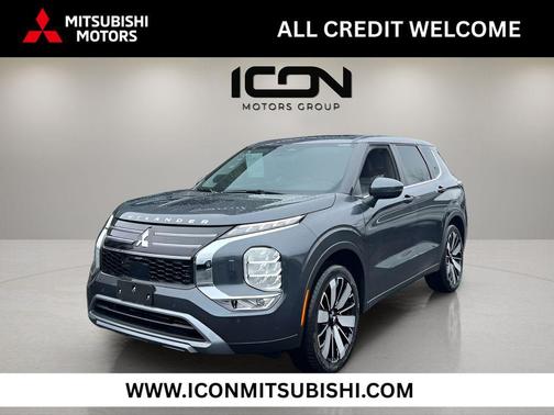 Graphite Gray 2026 Mitsubishi Outlander SE 2.5 S-AWC