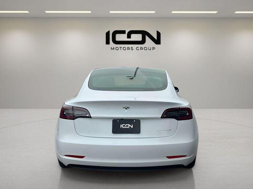 Pearl White Multi-Coat 2021 Tesla Model 3 Long Range