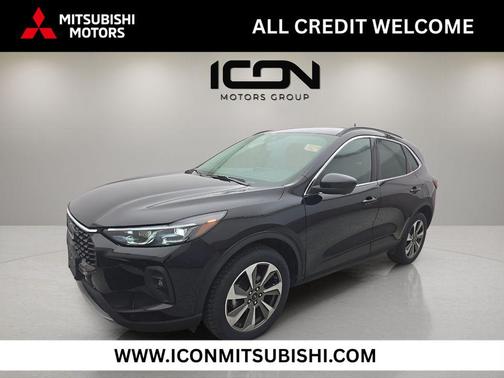 Agate Black Metallic 2024 Ford Escape Platinum