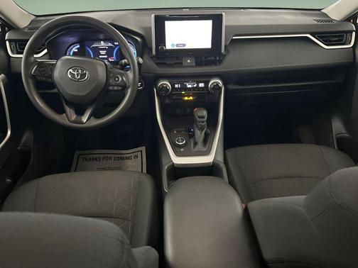 2023 Toyota RAV4 Hybrid XLE