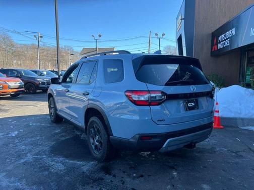 2025 Honda Pilot TrailSport