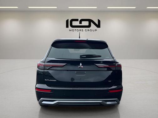 Black Diamond 2026 Mitsubishi Outlander SE 2.5 S-AWC