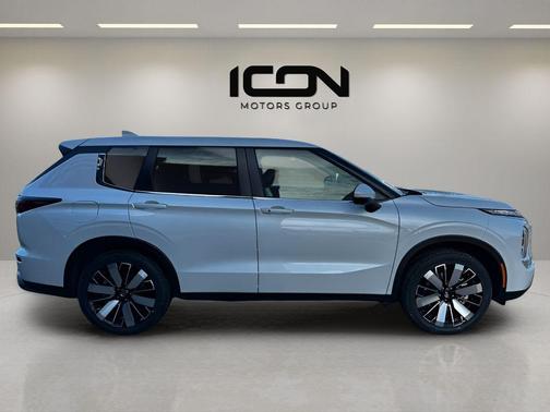 2026 Mitsubishi Outlander SE 2.5 S-AWC