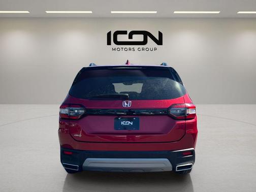Radiant Red Metallic II 2024 Honda Pilot Elite