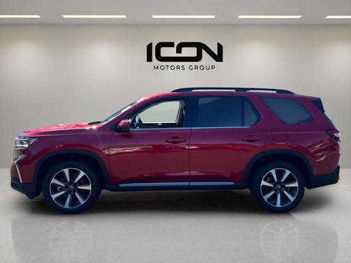 Radiant Red Metallic II 2024 Honda Pilot Elite