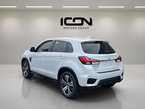 White Diamond 2026 Mitsubishi Outlander Sport 2.0 ES