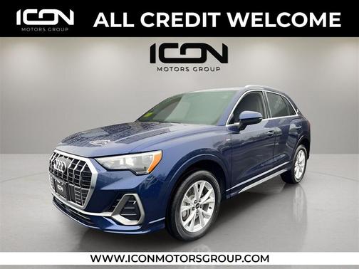 2022 Audi Q3 45 S line Premium