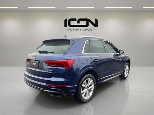 2022 Audi Q3 45 S line Premium