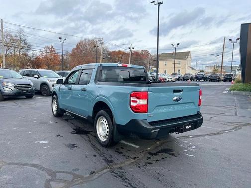 2023 Ford Maverick XL