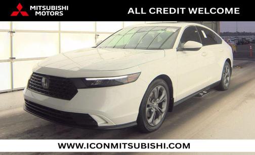 Platinum White Pearl 2023 Honda Accord EX